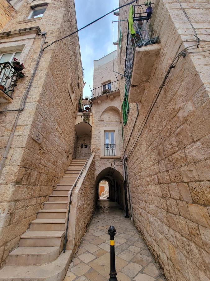 Giovinazzo Historic Apulia Old Town Stone House With Private Patio Apartment Bagian luar foto